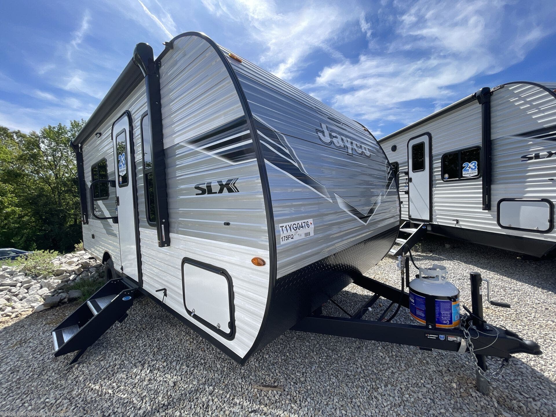 New 2026 Jayco Jay Flight SLX 175FQ available in Louisville, Tennessee