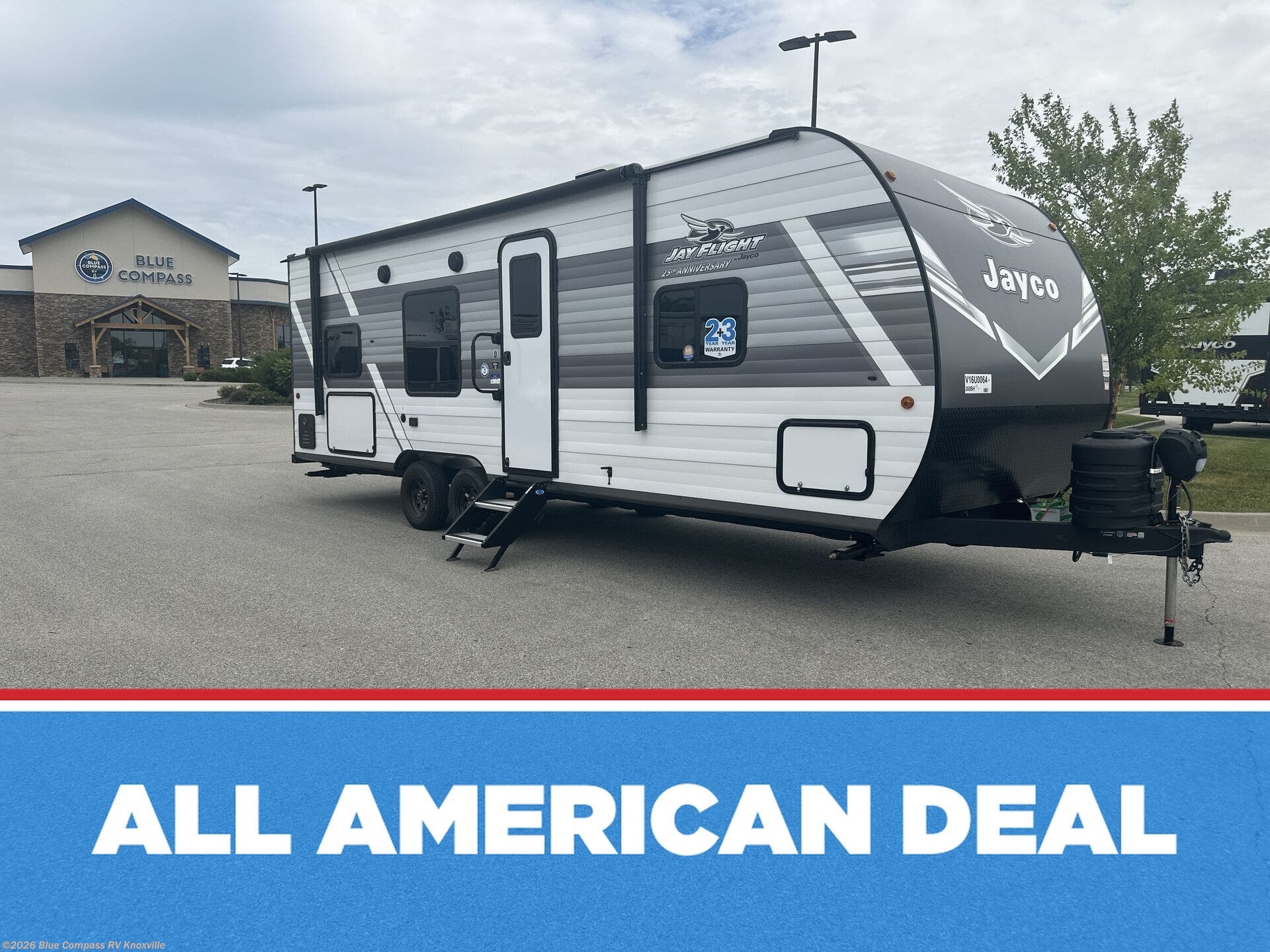 New 2027 Jayco Jay Flight SLX 260BH available in Louisville, Tennessee