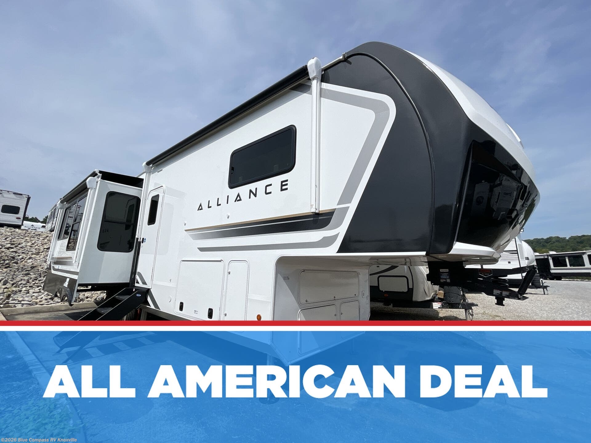 New 2027 Alliance RV Paradigm 310RL available in Louisville, Tennessee