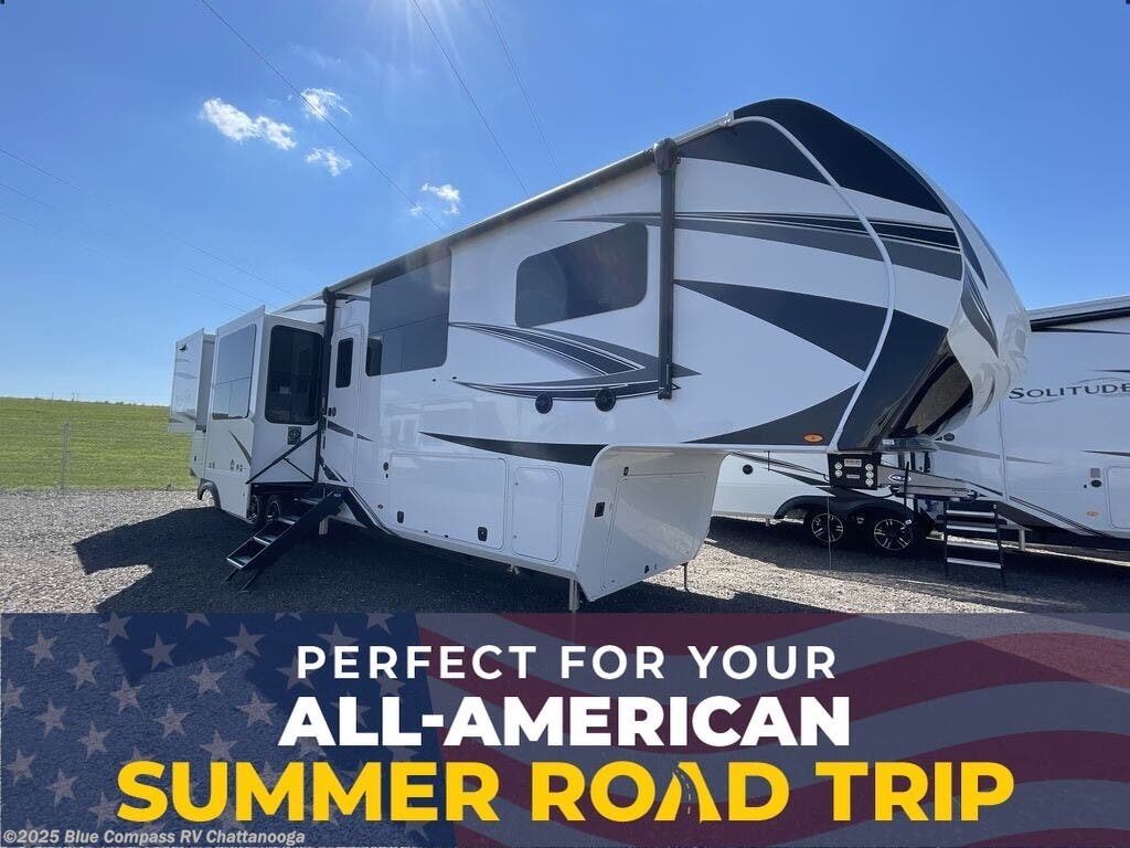 New 2025 Grand Design Solitude 390RK available in Ringgold, Georgia