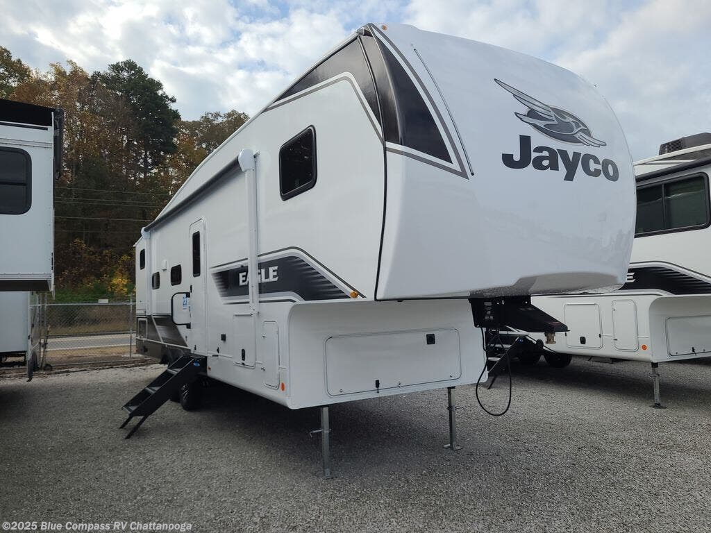 New 2026 Jayco Eagle SLE 28BHU available in Ringgold, Georgia