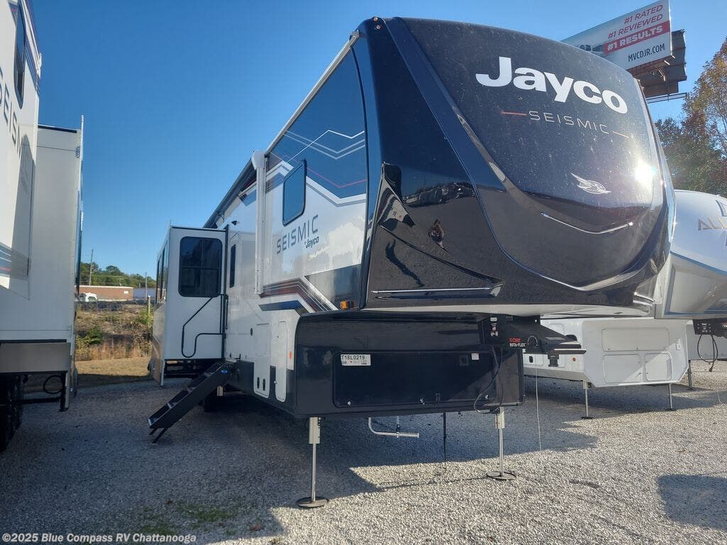 New 2026 Jayco Seismic 395 available in Ringgold, Georgia