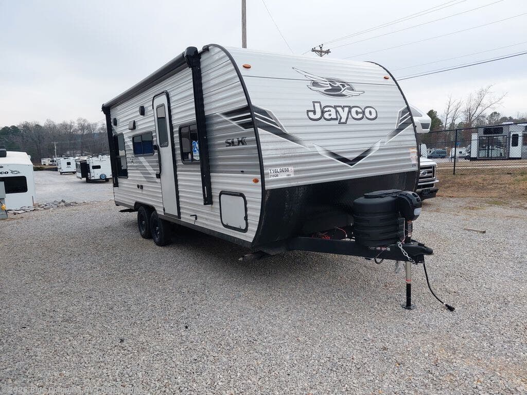 New 2026 Jayco Jay Flight SLX 210QB available in Ringgold, Georgia