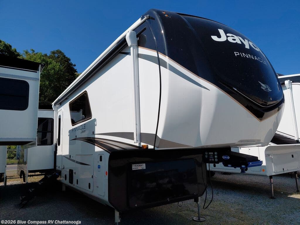 New 2026 Jayco Pinnacle 38FBRK available in Ringgold, Georgia