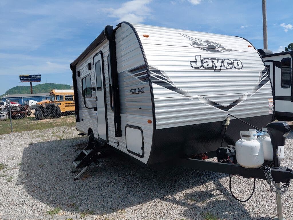 Used 2025 Jayco Jay Flight SLX 175FQ available in Ringgold, Georgia