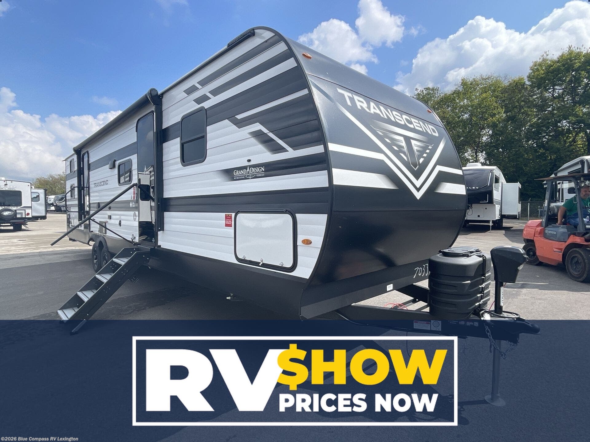 New 2026 Grand Design Transcend 325BHT available in Georgetown, Kentucky