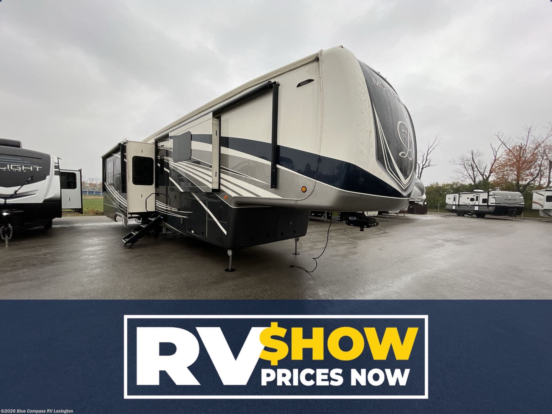 Used 2022 DRV Mobile Suites 41 RKDB available in Georgetown, Kentucky