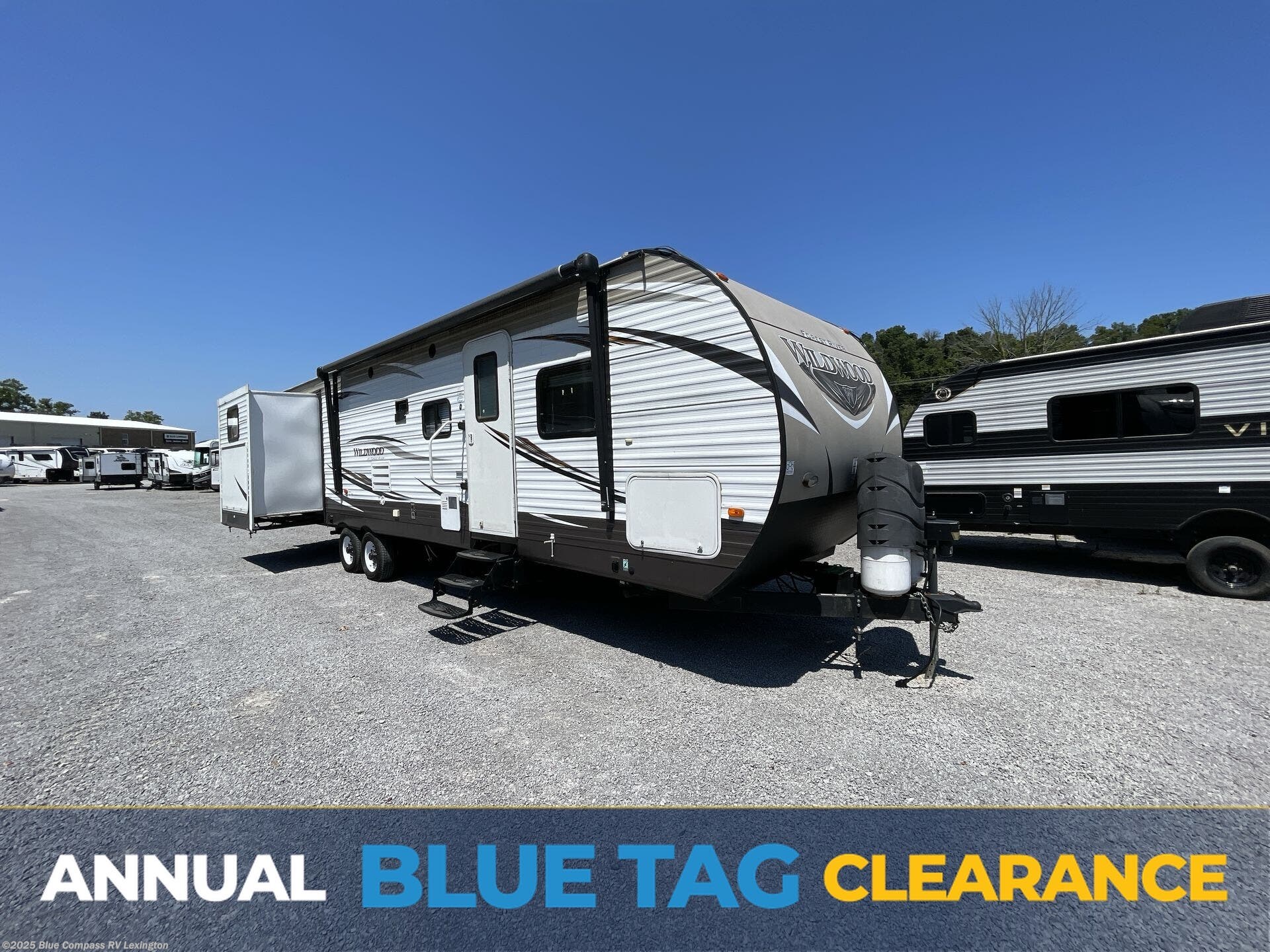 Used 2017 Forest River Wildwood 31KQBTS available in Georgetown, Kentucky