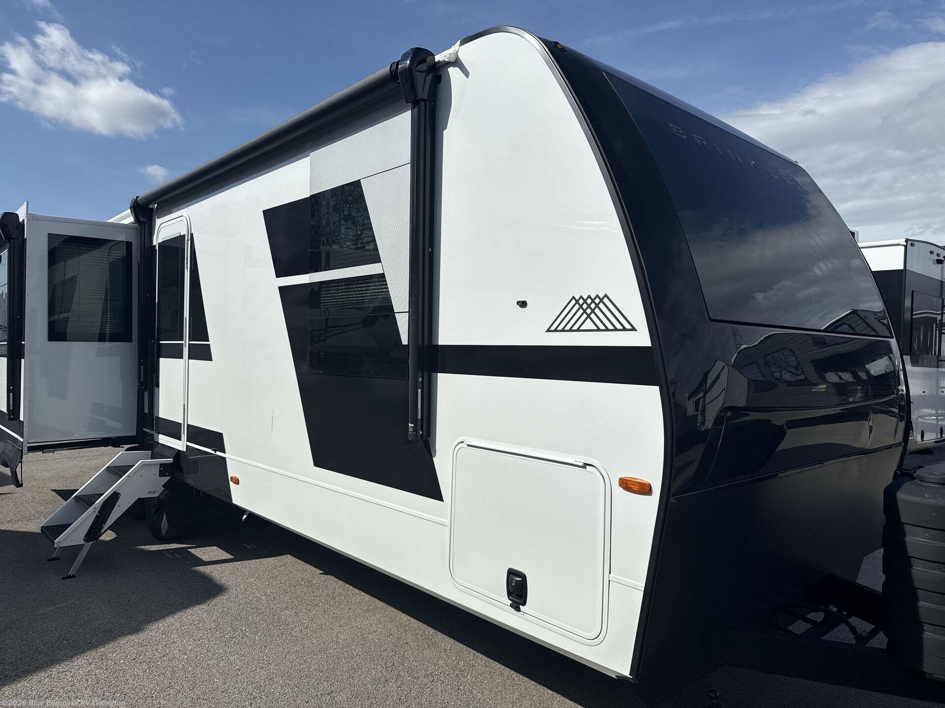 New 2026 Brinkley RV Model I 280 available in Georgetown, Kentucky