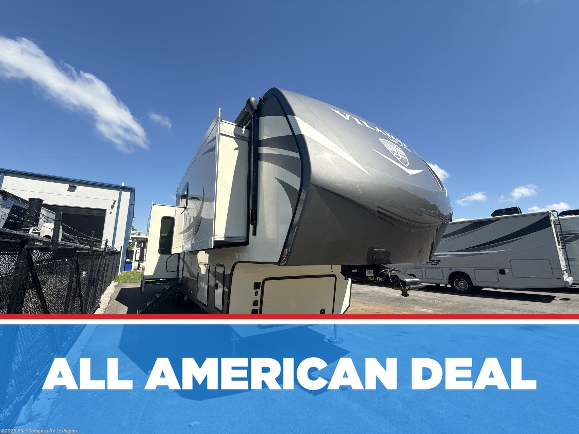 Used 2019 Vanleigh Vilano 369FB available in Georgetown, Kentucky