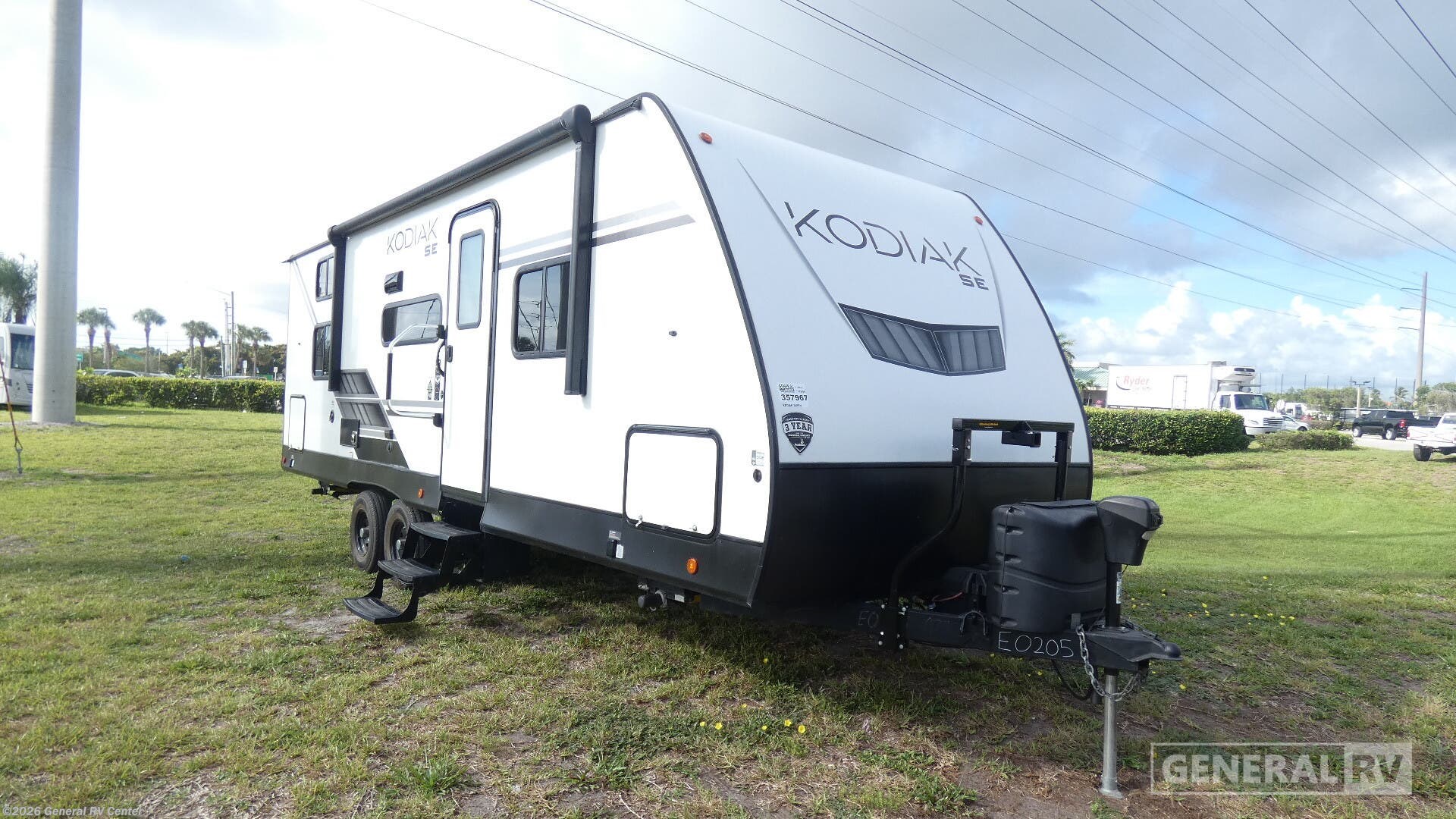 Used 2022 Dutchmen Kodiak SE 24SBH available in West Palm Beach, Florida