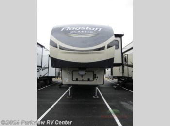 New 2022 Forest River Flagstaff Classic 8529RLBS available in Smyrna, Delaware