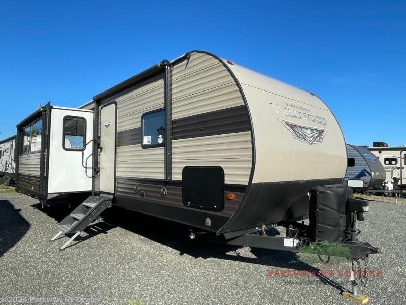 Used 2020 Forest River Wildwood 27RE available in Smyrna, Delaware