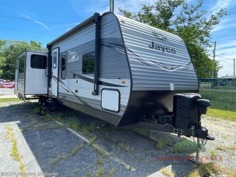 Used 2020 Jayco Jay Flight 32RLOK available in Smyrna, Delaware
