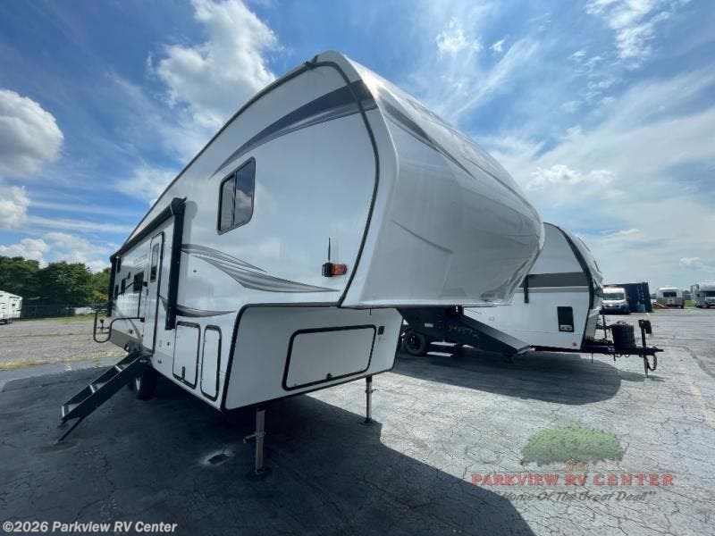 Used 2024 Grand Design Reflection 100 Series 27BH available in Smyrna, Delaware