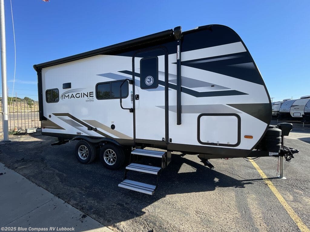 New 2025 Grand Design Imagine XLS 17MKE available in Lubbock, Texas