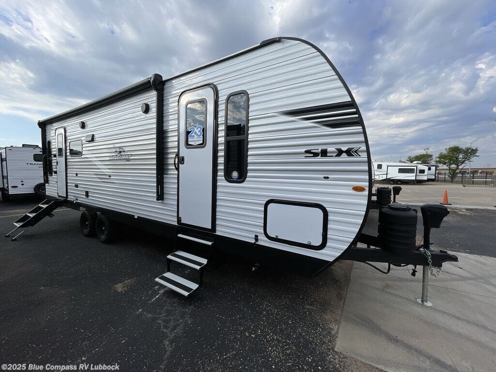 New 2025 Jayco Jay Flight SLX 262RLS available in Lubbock, Texas