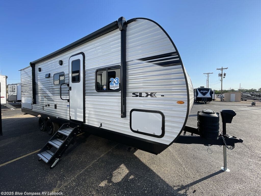 New 2025 Jayco Jay Flight SLX 261BHS available in Lubbock, Texas