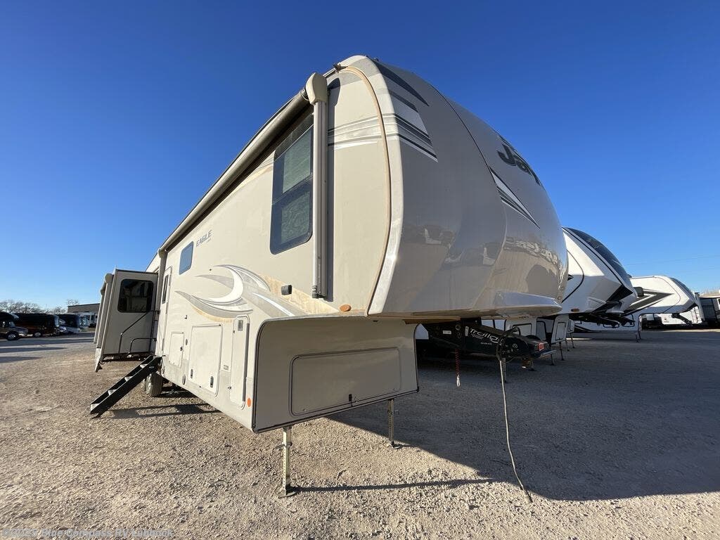 Used 2020 Jayco Eagle 355MBQS available in Lubbock, Texas