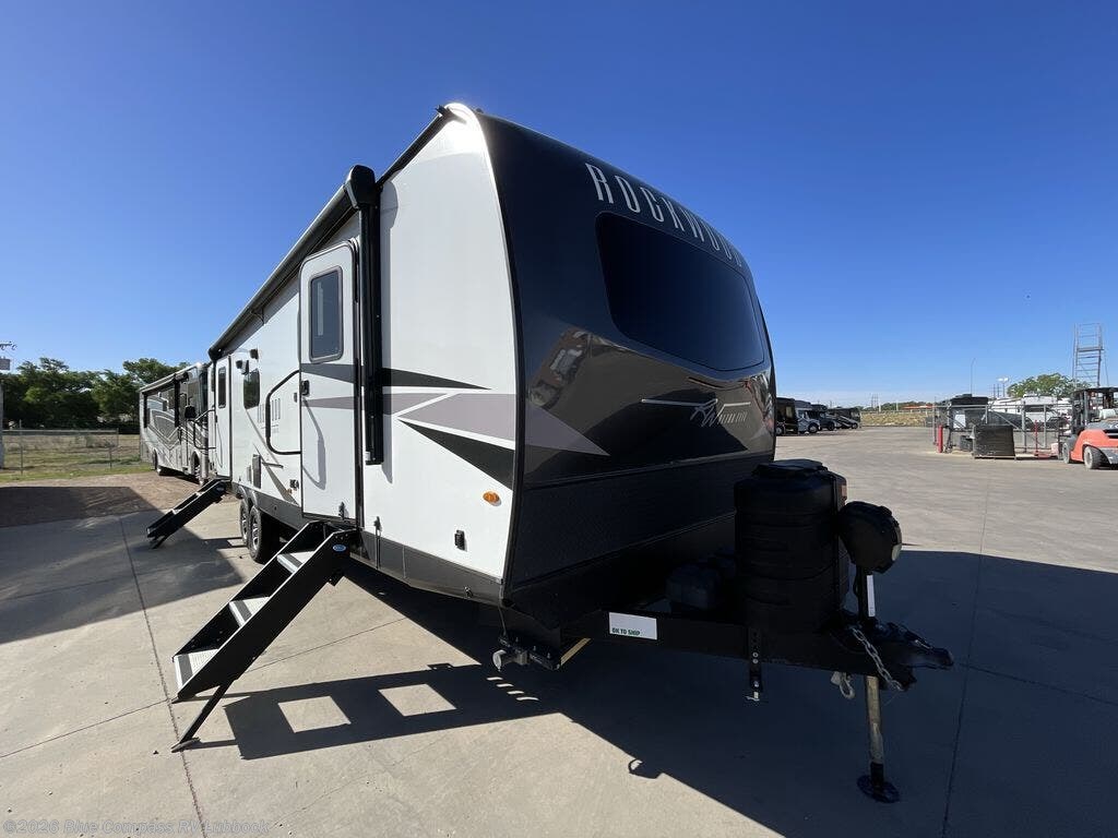 Used 2024 Forest River Rockwood Ultra Lite 2911BS available in Lubbock, Texas