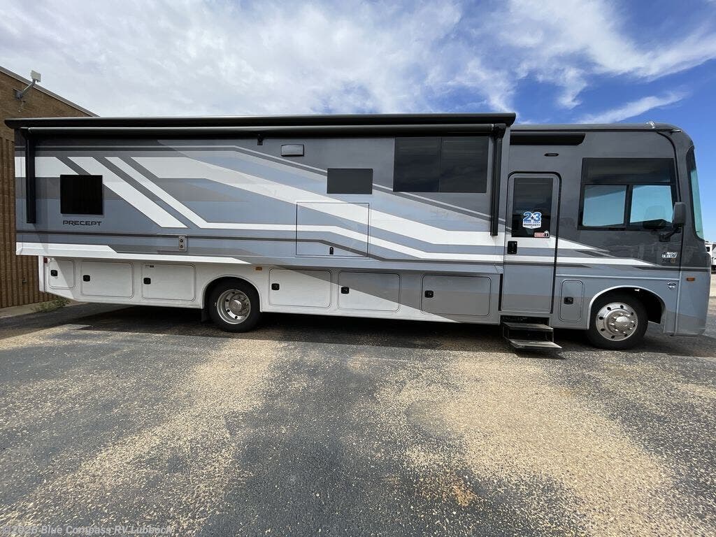 New 2026 Jayco Precept 34G available in Lubbock, Texas
