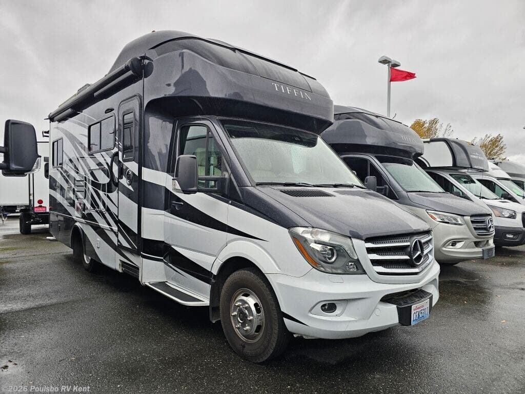 Used 2018 Tiffin Wayfarer Wayfarer available in Kent, Washington