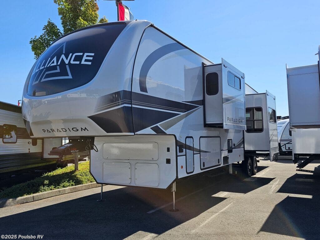 Used 2024 Alliance RV Paradigm 382RK available in Sumner, Washington