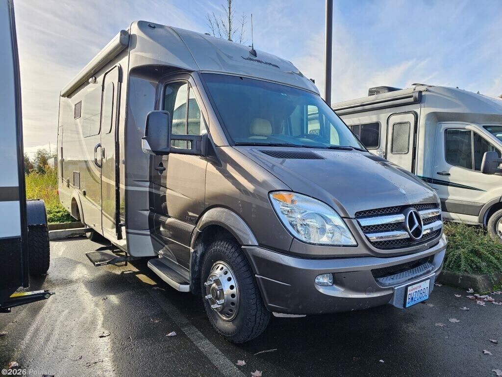 Used 2013 Leisure Travel Unity 24MB available in Sumner, Washington