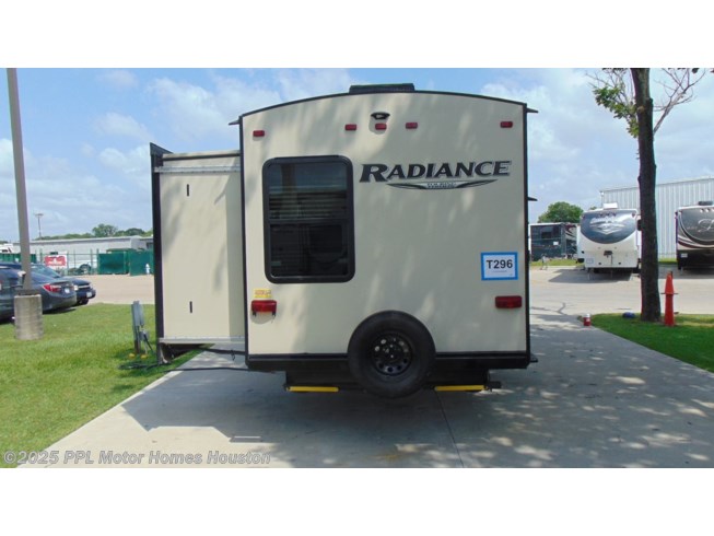 Rv Stovesovens Microwaves Parts Ppl Motor Homes >> Travel Trailer 2016 Cruiser Rv Radiance Touring Series 32tsbh Rv Stovesovens Microwaves Parts Ppl Motor Homes >> Travel Trailer 2016 Cruiser Rv Radiance Touring Series 32tsbh