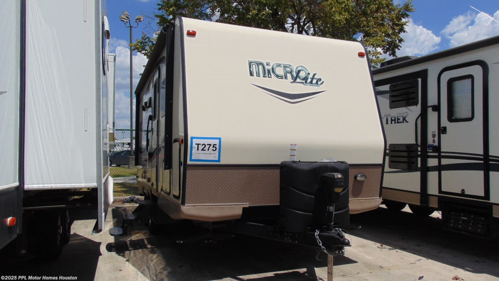 Used Rv Houston >> 2017 Forest River Rv Flagstaff Micro Lite 21ds For Sale In Houston Tx 77074 T275 Used Rv Houston >> 2017 Forest River Rv Flagstaff Micro Lite 21ds For Sale In Houston Tx 77074 T275