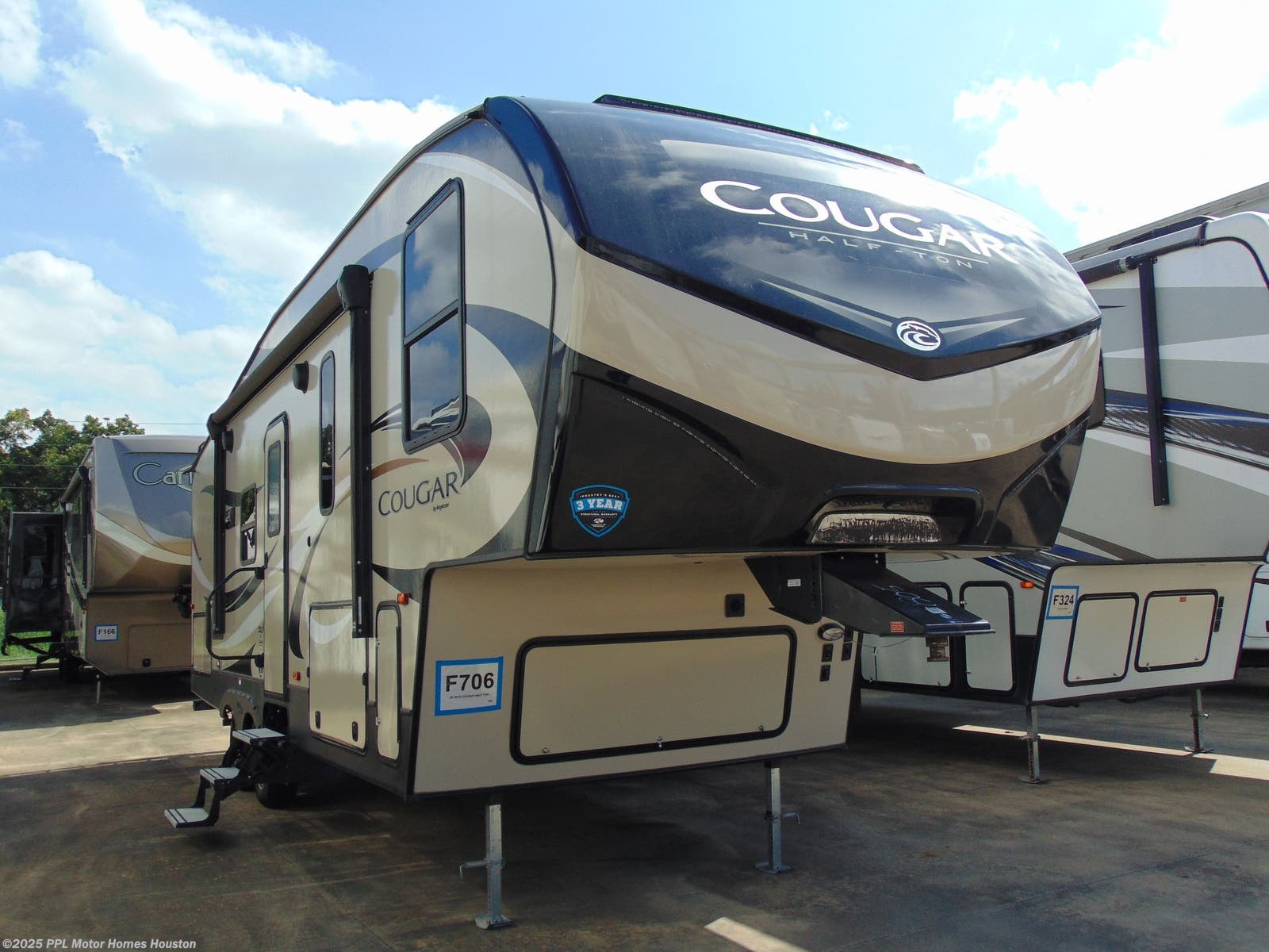 Used Rv Houston >> 2019 Keystone Rv Cougar Half Ton 25res For Sale In Houston Tx 77074 F706 Used Rv Houston >> 2019 Keystone Rv Cougar Half Ton 25res For Sale In Houston Tx 77074 F706