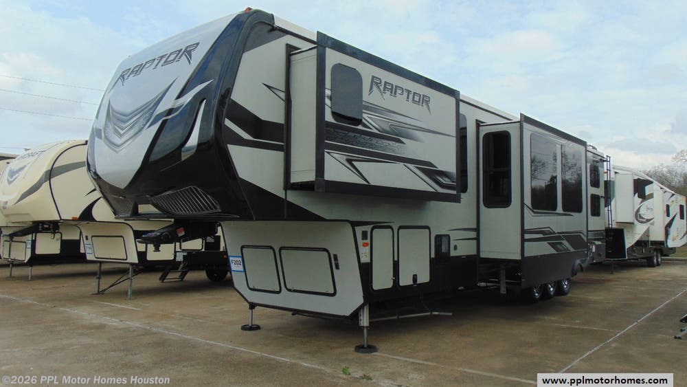 2017 Keystone Raptor 424TS Fifth Wheel Trailer For Sale F202