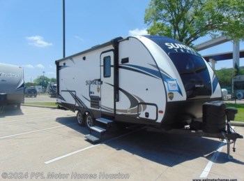 Used 2018 CrossRoads Sunset Trail 210FK available in Houston, Texas