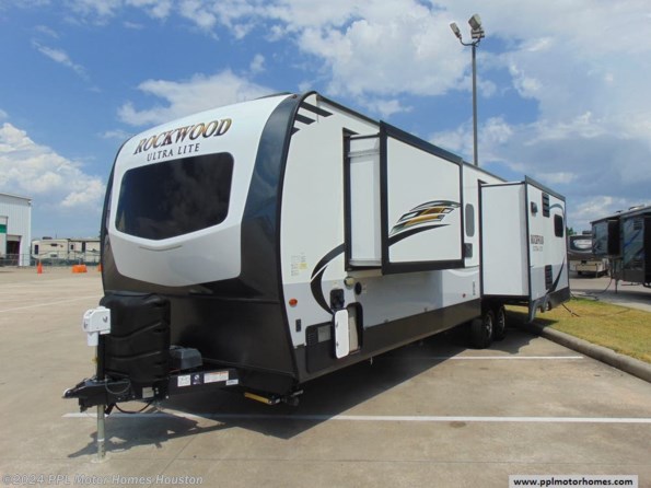 2020 Forest River Rockwood Ultra Lite 2906RS available in Houston, TX