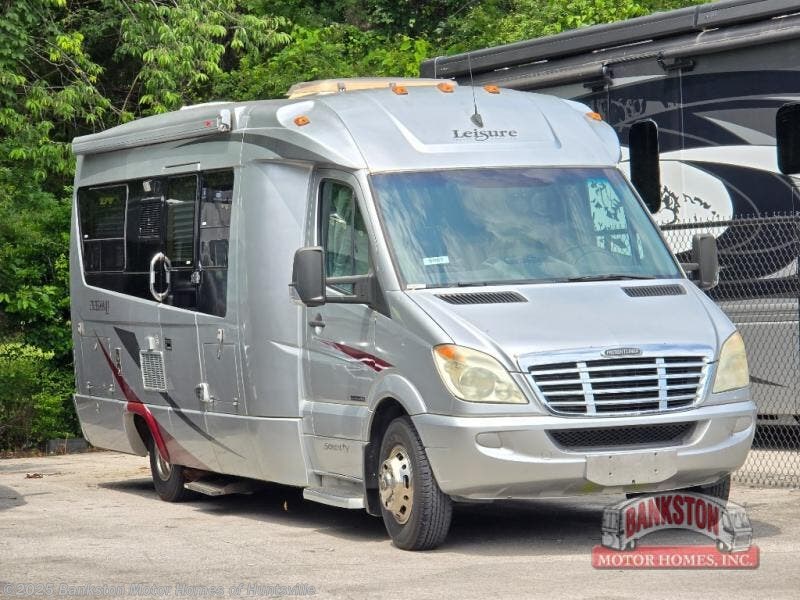 Used 2010 Leisure Travel Freedom II Serenity  available in Huntsville, Alabama