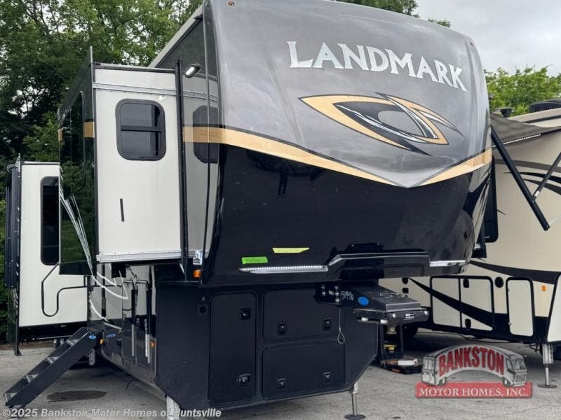 Used 2022 Heartland Landmark Lafayette available in Huntsville, Alabama