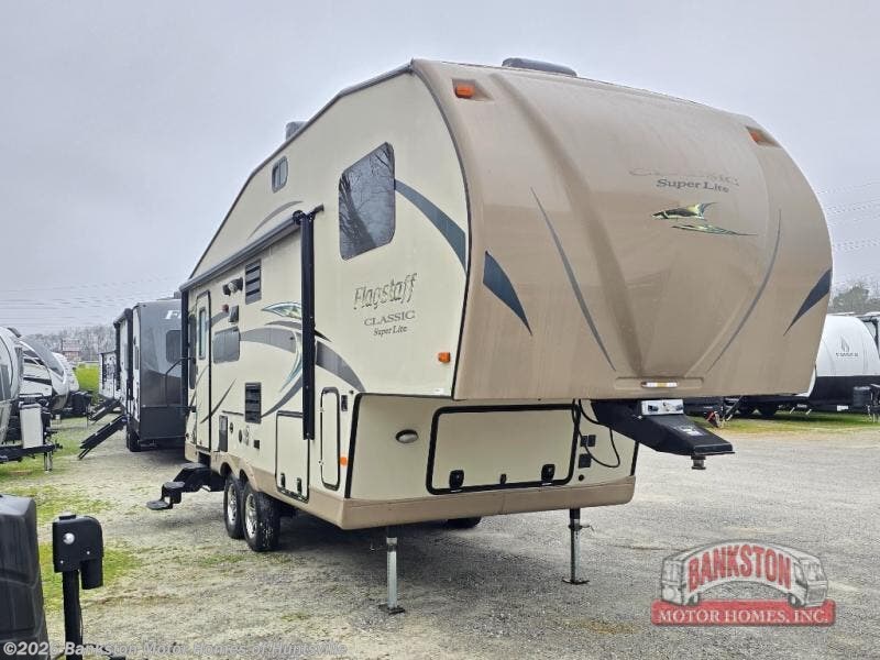 Used 2015 Forest River Flagstaff Classic Super Lite 8524RLWS available in Huntsville, Alabama