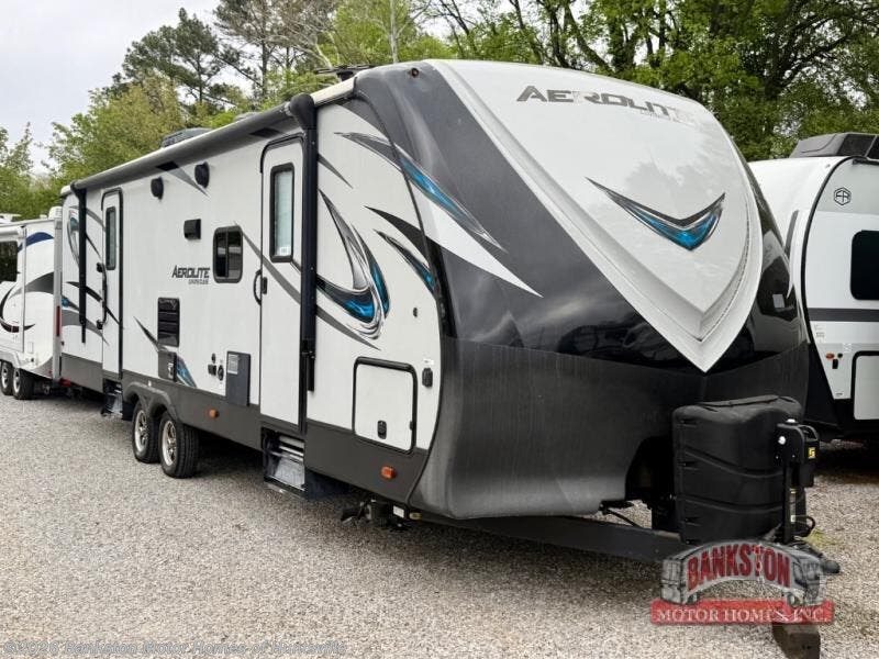 Used 2018 Dutchmen Aerolite Luxury Class 284BHSL available in Huntsville, Alabama