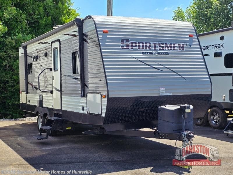 Used 2018 K-Z Sportsmen LE 241RLLE available in Huntsville, Alabama