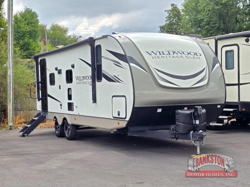 Used 2023 Forest River Wildwood Heritage Glen Hyper-Lyte 24RLHL available in Huntsville, Alabama