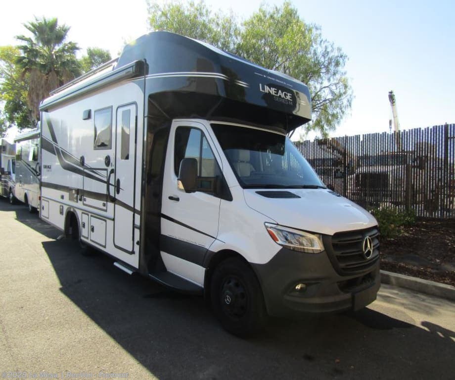 Used 2025 Grand Design Lineage SERIES 25FW available in Fremont, California