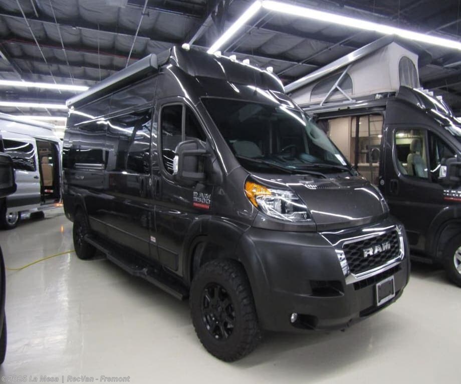 Used 2022 Thor Motor Coach Tellaro 20J POP L available in Fremont, California