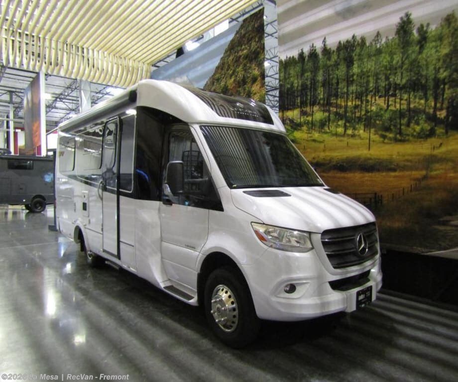Used 2020 Leisure Travel Unity U24CB available in Fremont, California