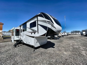 New 2023 Grand Design Solitude 376RD-R available in Rockwall, Texas