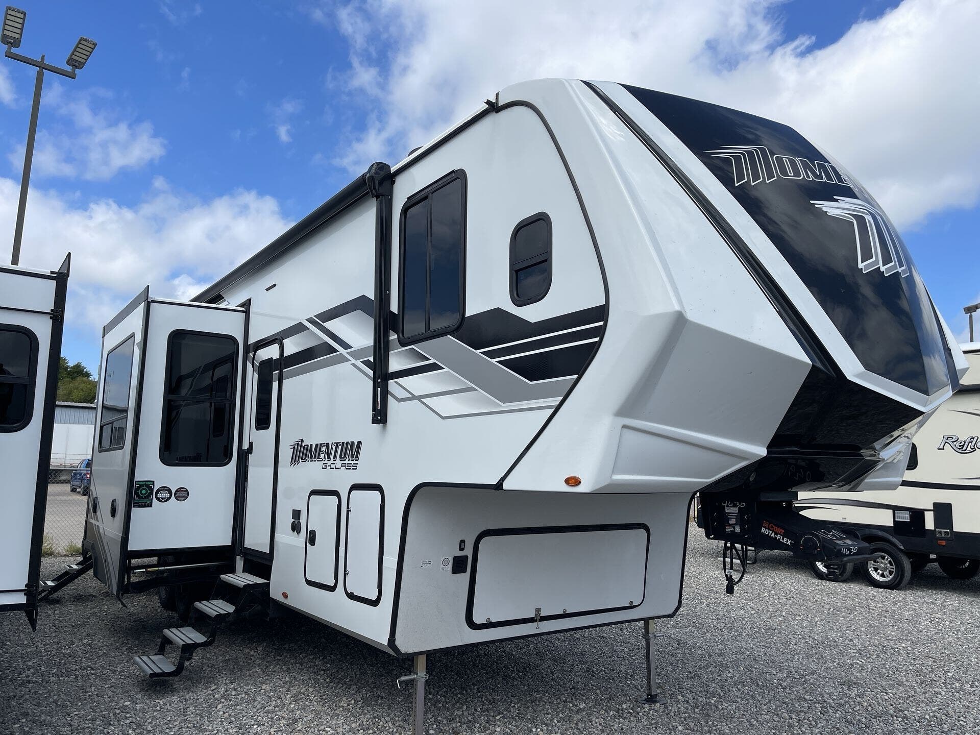 New 2026 Grand Design Momentum G-Class 350G available in Rockwall, Texas