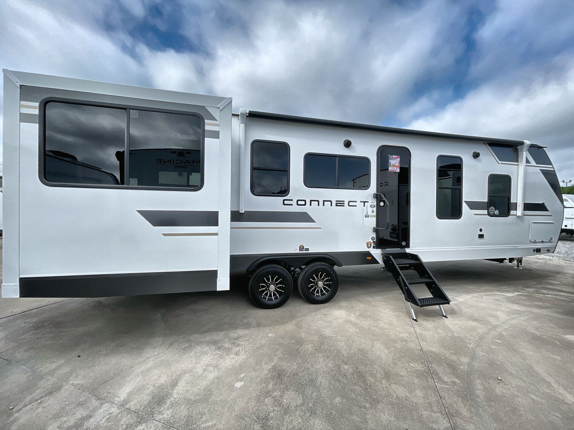 New 2026 K-Z Connect 312RE available in Rockwall, Texas