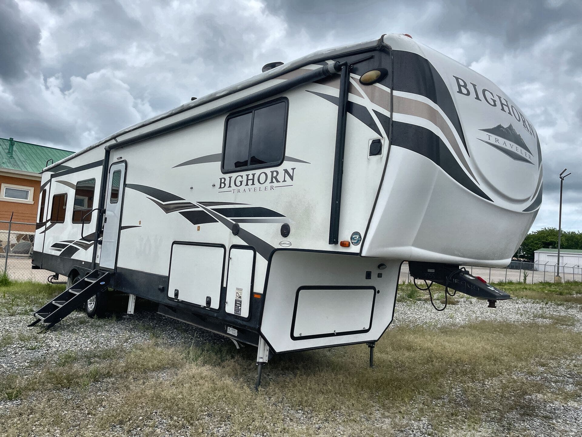 Used 2020 Heartland Bighorn 37SS available in Rockwall, Texas