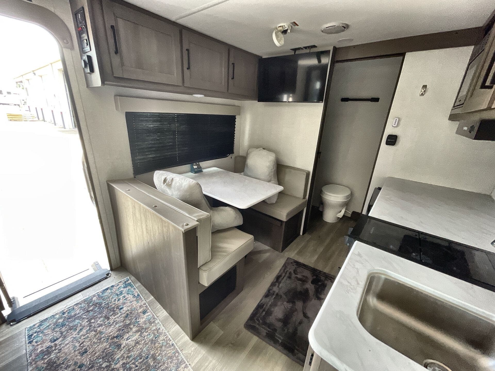 Used 2025 Grand Design Transcend One 151RB available in Rockwall, Texas