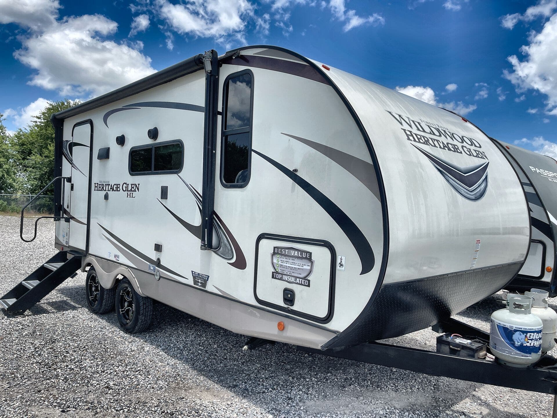 Used 2021 Forest River  HERITAGE GLEN 19RBHL available in Rockwall, Texas