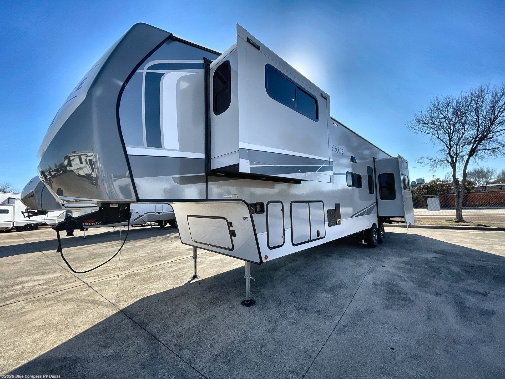 New 2025 Alliance RV Avenue 38DBL available in Mesquite, Texas